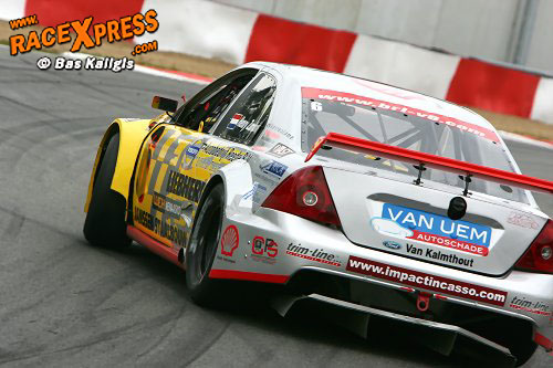 Zumbrink vol driftend met de V6